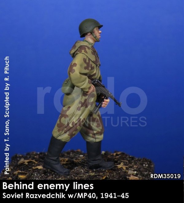 RADO Miniatures RDM35019 Soviet Razvedchik w/MP40, (1941-45) 1/35