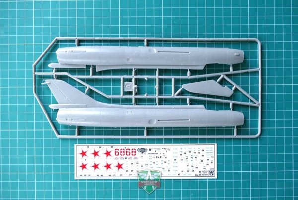 Modelsvit 72017 Sukhoi Su-17 Early version 1/72