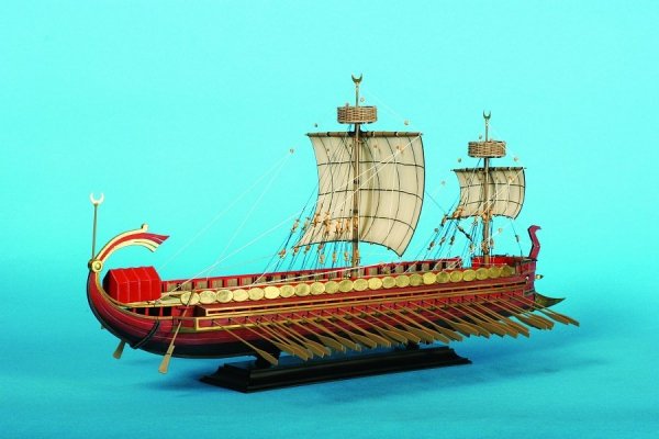 Zvezda 9030 Carthagenian Warship 1/72