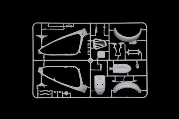 Italeri 7406 ZUNDAPP KS 750 with Sidecar 1/9