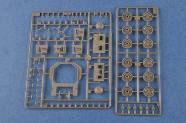 Hobby Boss 83870 IDF APC Nagmachon Doghouse II