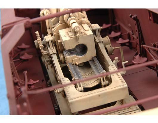 Trumpeter 01540 Geschutzwagen Tiger Grille21/210mm Mortar 18/1 L/31 (1:35)