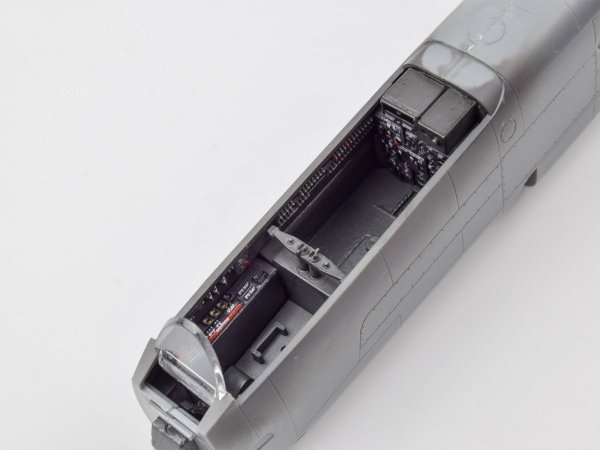 Red Fox Studio QS-48094 He 219A-7 UHU 1/48