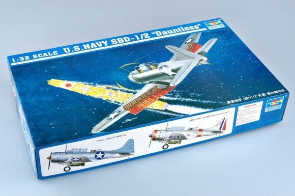 Trumpeter 02241 SBD-1/2 Dauntless (1:32)