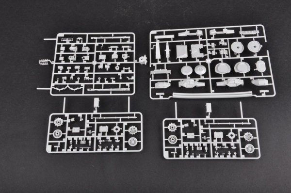 Trumpeter 01599 JGSDF TYPE 87 AW (1:35)