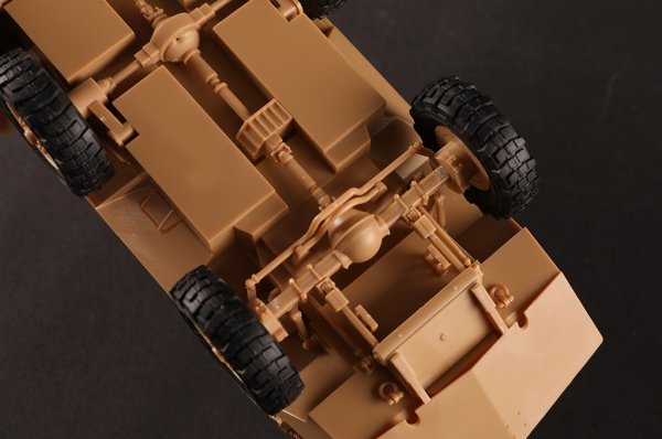 Hobby Boss 84573 LAV300 90mm Cockerill Gun 1/35