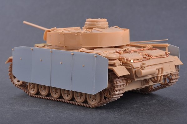 Hobby Boss 84560 Pz.Kpfw.III Ausf.M 1/35