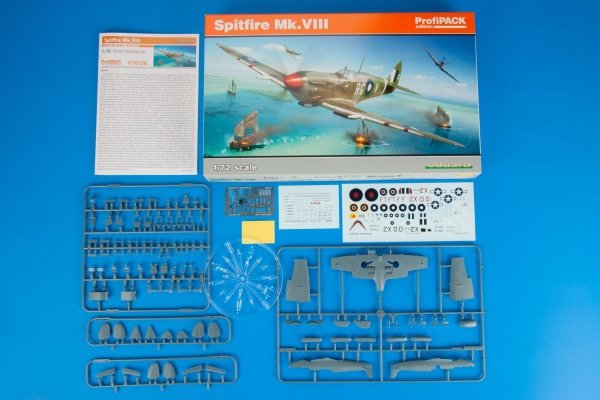Eduard 70128 Spitfire Mk.VIII 1/72