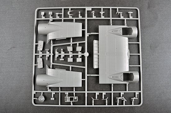 Trumpeter 05813 DC-3 CNAC 1/48