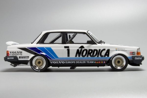 NuNu PN24013 Volvo 240 Turbo '86 ETCC Hockenheim Winner 1/24