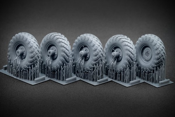 ScaleX WM 35005S GAZ-66 Sagged wheel set (for Trumpeter) 1/35