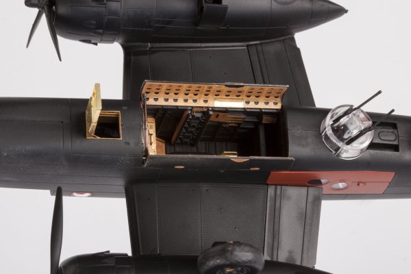 Eduard 72667 B-25C/D bomb bay AIRFIX 1/72