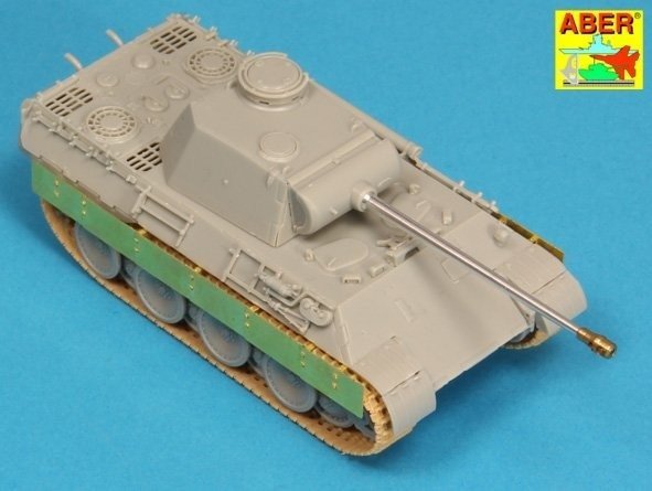 Aber 72A02 Osłony boczne do Panther A/D / Side skirts for Panther A/D 1/72