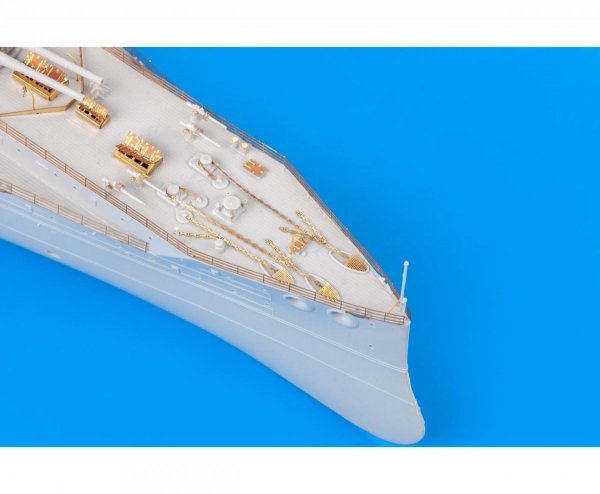 Eduard 53258 HMS Dreadnought 1915 1/350 TRUMPETER