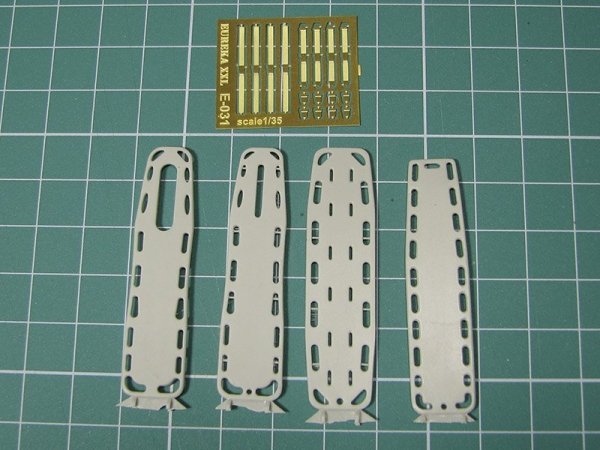 Eureka XXL E-031 Spine Boards 1/35