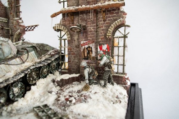 RT-Diorama 35302 Diorama-Base: &quot;Wintergewitter&quot; Operation Winter Storm 1/35