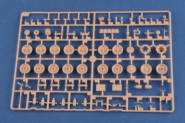 Hobby Boss 84557 Leopard C2 MEXAS with TWMP Track Width Mine Plow 1/35