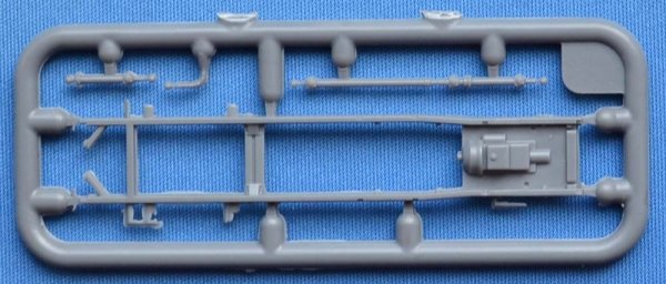 ACE 72589 134in Panel Van mod. 1939 1/72