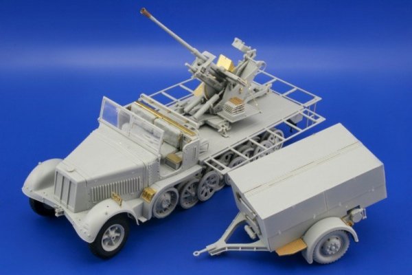 Eduard 36104 Sd. Kfz.7/2 (early) Flak 37 37mm 1/35 Trumpeter