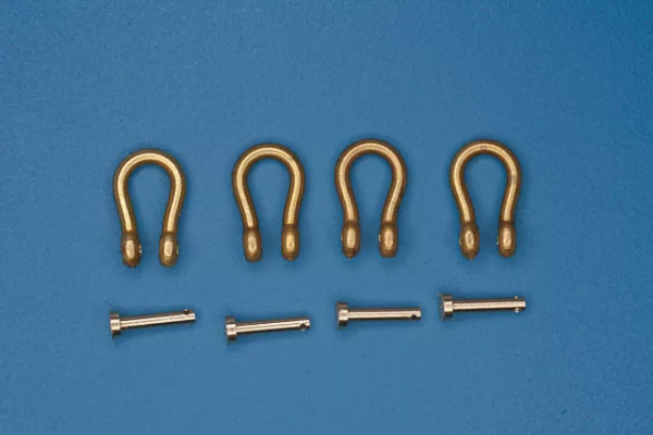RB Model 10374A Shackles (4 pcs)  Used in different military vehicles  drawing and dimensions 1/35