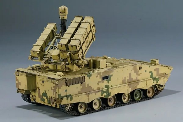 Zimi Model 35043 Chinese PLA AFT-10 Multi-purpose Anti-tank Missile System 1/35