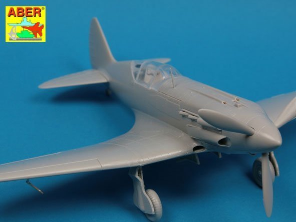 Aber A48114 Armament for Soviet fighter MIG-3 2x7,62ShKAS; 1x12,7mm UBS; pitot tube (1:48)