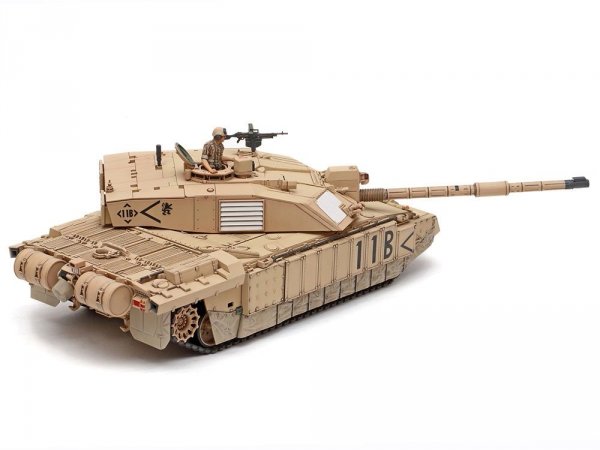 Tamiya 32601 British Main Battle Tank Challenger 2 (Desertised) 1/48