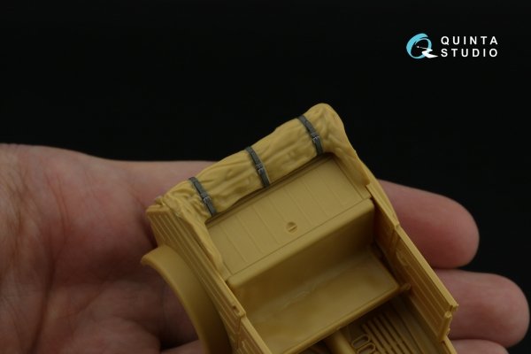 Quinta Studio QD35143 Kubelwagen Type 82 3D-Printed &amp; coloured Interior on decal paper (Hero) 1/35