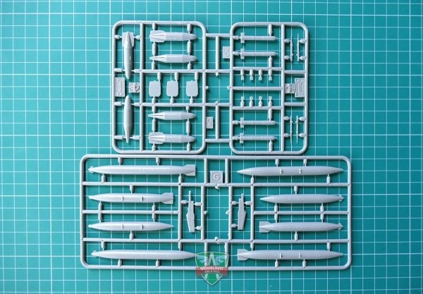 Modelsvit 72018 Sukhoi Su-17 Serial 1/72