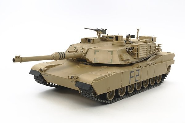 Tamiya 36212 U.S. Main Battle Tank M1A2 Abrams (Display Model) 1/16