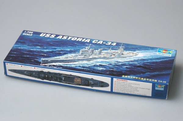 Trumpeter 05743 USS Astoria CA-34 1942 1/700