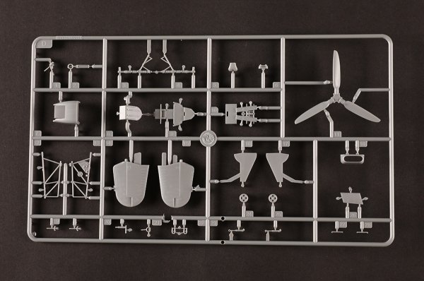 Hobby Boss 81780 HURRICANE Mk.ⅡD/TROP 1/48