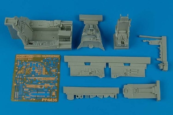 Aires 4436 F-105D Thunderchief cockpit set 1/48 Monogram