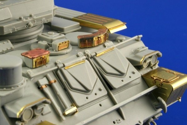 Eduard 35858 SAM-6 AA missile 1/35 Trumpeter