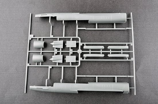 Trumpeter 01688 Tu-128UT Fiddler 1/72