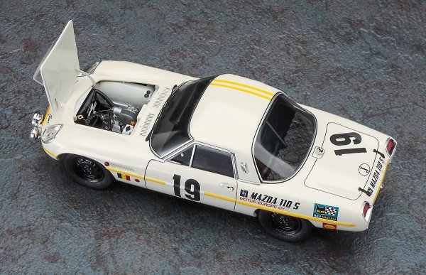 Hasegawa CH50 Collectors' Hi-Grade Series Mazda Cosmo Sport 1968 Marathon de la Route Super Detail 1/24