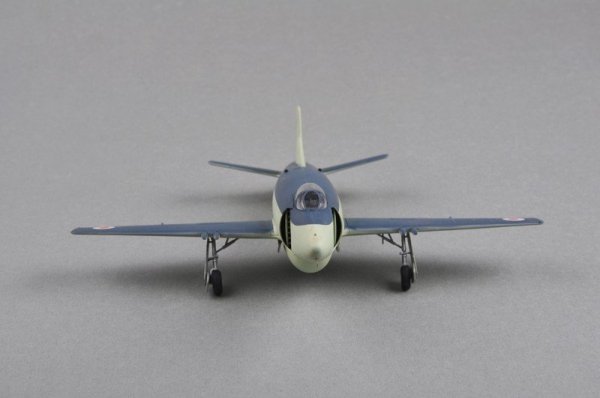 Trumpeter 02866 Supermarine Attacker F.1 Fighter  (1:48)