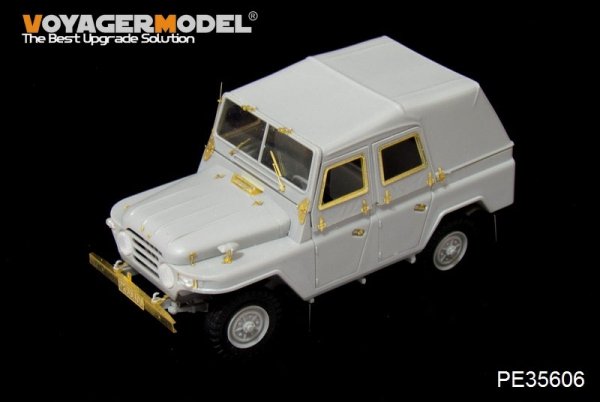 Voyager Model PE35606 PLA BJ212 Military Jeep For TRUMPETER 1/35