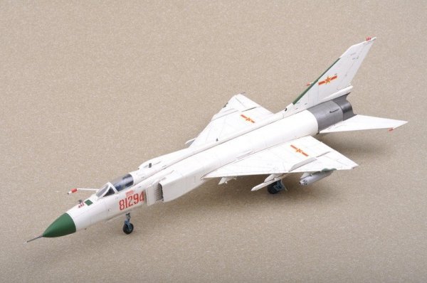 Trumpeter 02846 J-8D Finback (1:48)