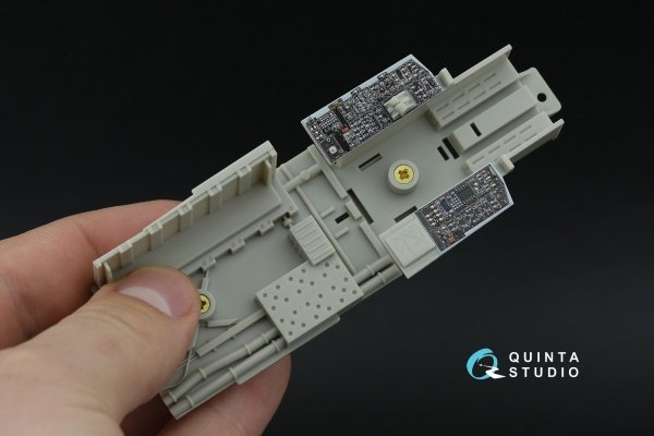 Quinta Studio QDS+32252 F-15C PAD-upgraded 3D-Printed &amp; coloured Interior on decal paper (Tamiya) (Small version) (with 3D-printed resin parts) 1/32