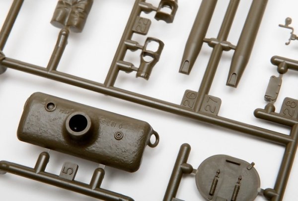 Tamiya 35322 M1 Super Sherman Israeli Tank M1 Super Sherman 1/35