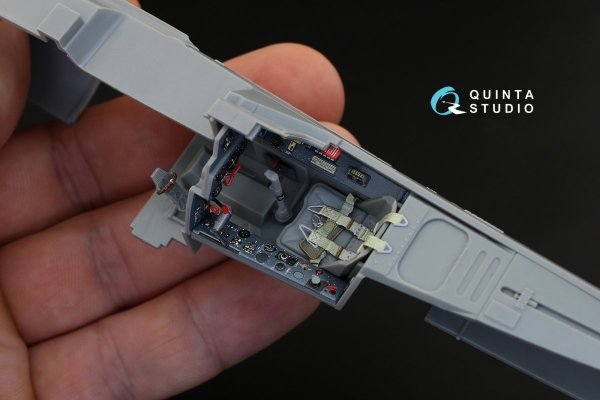 Quinta Studio QD32061 FW 190D-9 3D-Printed &amp; coloured Interior on decal paper (for Hasegawa kit) 1/32