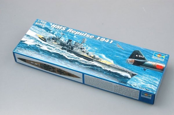 Trumpeter 05763 British Battleship HMS Repulse 1941 1:700