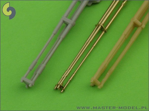 Master AM-48-056 M197 - Three-barrelled rotary 20mm cannon - turned barrels with etched barrel clamps - used on AH-1 Cobra (1:48)