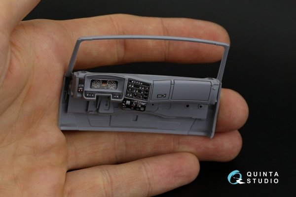 Quinta Studio QD35053 KAMAZ 65115 Dump truck 3D-Printed &amp; coloured Interior on decal paper ( Zvezda ) 1/35
