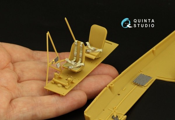 Quinta Studio QD35072 Fi 156C 3D-Printed &amp; coloured Interior on decal paper (Hobby Boss (ex-Tristar)) 1/35