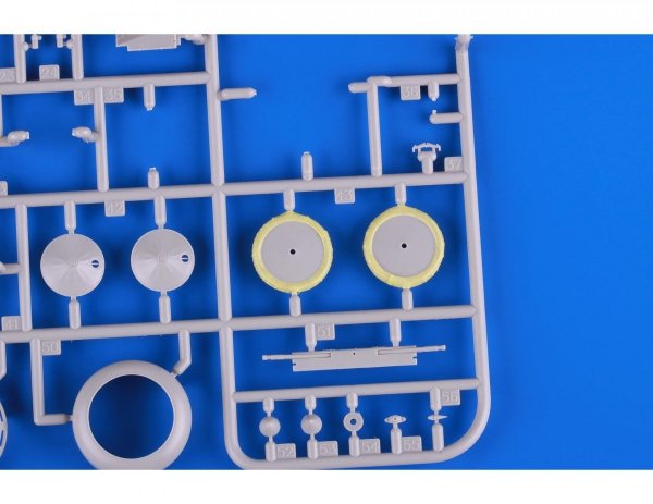 Eduard JX202 Sopwith F.1 Camel WINGNUT WINGS 1/32
