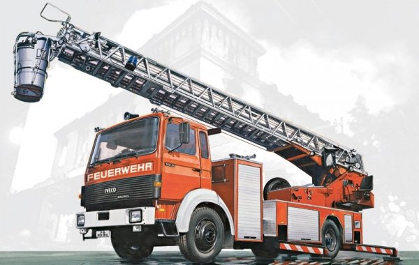 Italeri 3784 IVECO MAGIRUS DLK 26-12 Fire Ladder Truck (1:24)