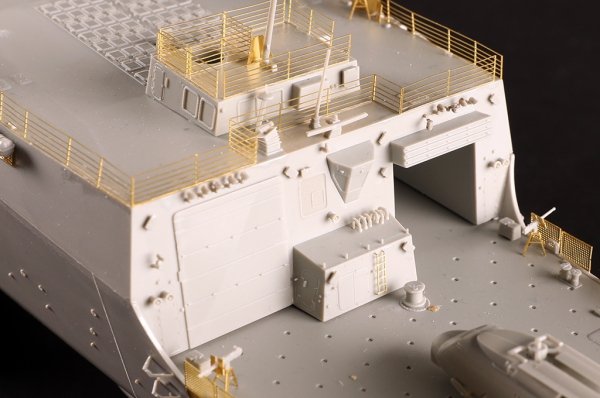 I Love Kit 62010 USS Pinckney DDG-91 1/200