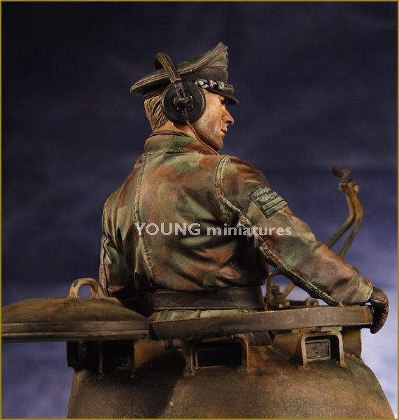 Young Miniatures YM1826 Max Wünsche Western Front 1944 1/10
